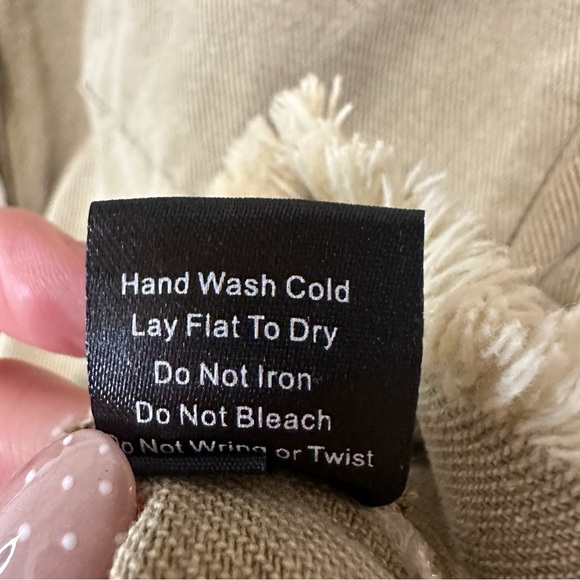 **NWT** POL Frayed Denim Button Down Shirt - Picture 9 of 12